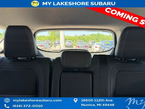 Used 2017 Ford Escape Titanium AWD/4WD image 9