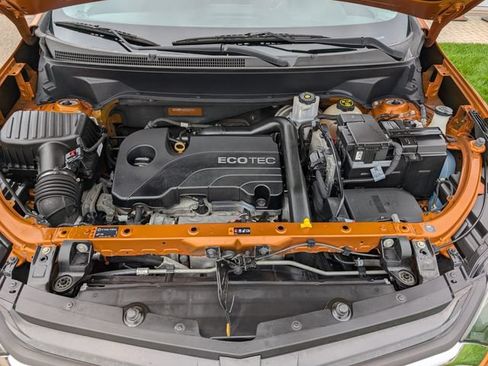 Used 2018 Chevrolet Equinox LT FWD image 24
