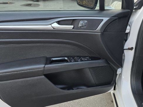 Used 2013 Ford Fusion Titanium image 8