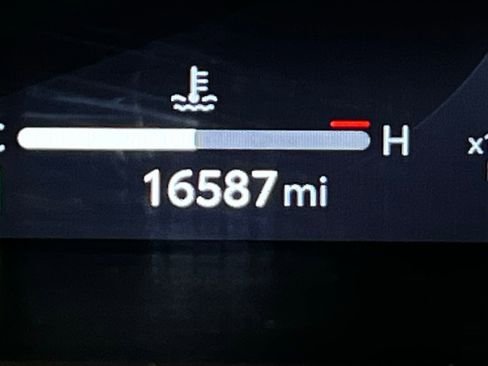 Certified 2025 Toyota 4Runner Limited w/ Tow Technology Package image 18