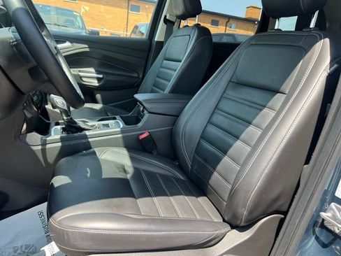 Certified 2019 Ford Escape Titanium AWD/4WD image 21