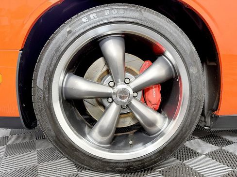 Used 2009 Dodge Challenger SRT8 w/ SRT Option Group II RWD image 24
