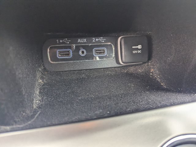 Used 2020 Jeep Grand Cherokee Laredo RWD image 21