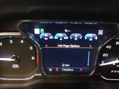 Used 2022 GMC Sierra 2500 Denali AWD/4WD image 24