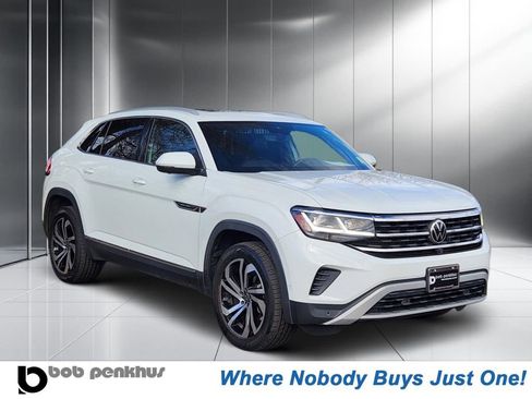 Used 2021 Volkswagen Atlas Cross Sport SEL Premium image 1