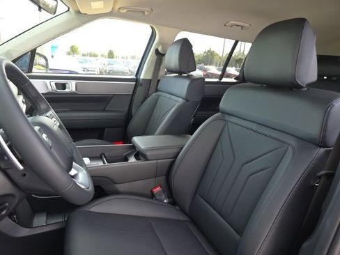 Used 2026 Hyundai Santa Fe SEL FWD image 5