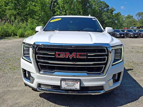 Used 2023 GMC Yukon SLT w/ SLT Luxury Package AWD/4WD image 29