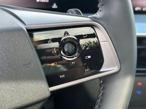 Certified 2025 Nissan Murano SL AWD/4WD image 28