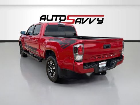 Used 2023 Toyota Tacoma TRD Sport AWD/4WD image 5