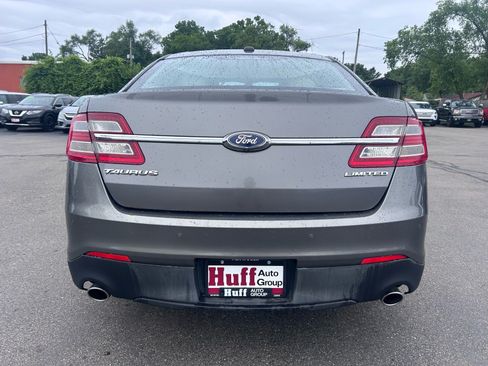 Used 2013 Ford Taurus Limited FWD image 8