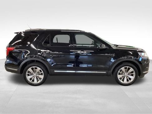 Used 2018 Ford Explorer Limited w/ Equipment Group 301A AWD/4WD image 7