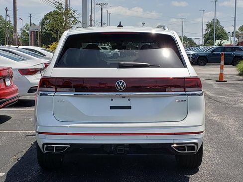 New 2026 Volkswagen Atlas SEL Premium R-Line AWD/4WD image 4