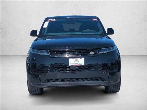 Used 2024 Land Rover Range Rover Sport SE AWD/4WD image 2
