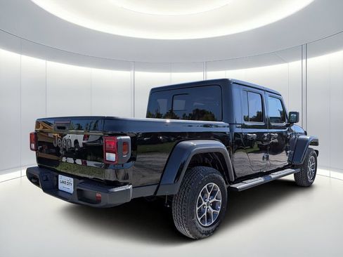 New 2026 Jeep Gladiator Sport AWD/4WD image 4