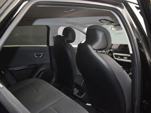 Used 2025 Kia K4 FWD image 11