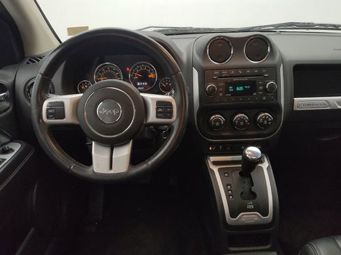 Used 2016 Jeep Compass High Altitude image 22