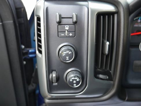 Used 2019 Chevrolet Silverado 1500 LT w/ All Star Edition image 11