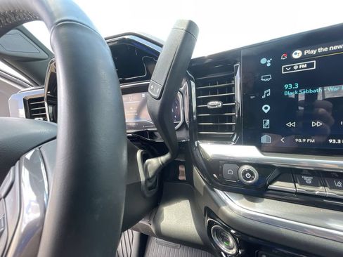 Used 2025 Chevrolet Silverado 2500 High Country w/ High Country Premium Package AWD/4WD image 16
