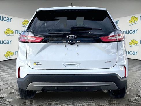 Used 2022 Ford Edge SEL image 5