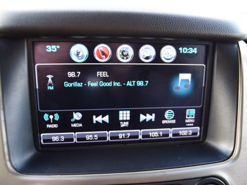 Used 2017 GMC Yukon XL Denali w/ Open Road Package image 21