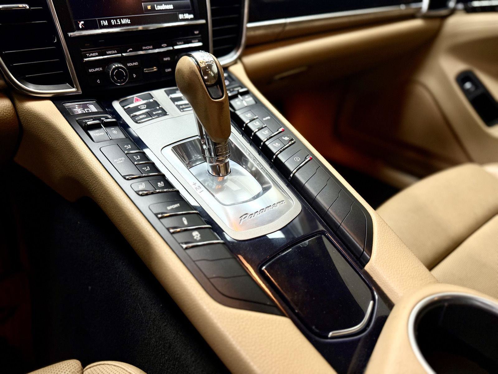 Used 2015 Porsche Panamera 4S AWD/4WD image 23
