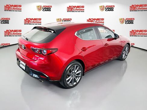 Used 2022 MAZDA MAZDA3 s FWD image 17
