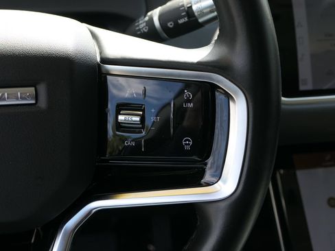 Used 2022 Land Rover Range Rover Evoque SE AWD/4WD image 15