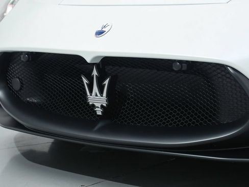 Certified 2022 Maserati MC20 Coupe RWD image 14