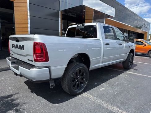 New 2026 RAM 2500 Big Horn AWD/4WD image 28