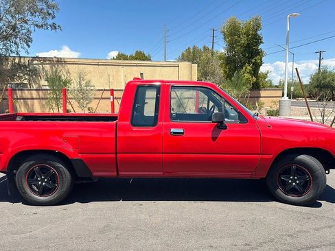 Used 1994 Toyota Pickup DX image 35