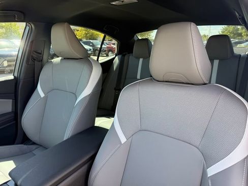 Used 2026 Toyota Camry SE w/ Convenience Package FWD image 14
