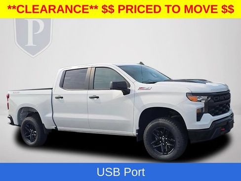 Certified 2025 Chevrolet Silverado 1500 Custom Trail Boss AWD/4WD image 2