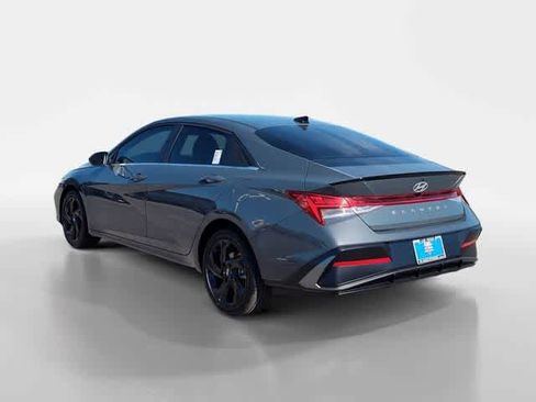 New 2026 Hyundai Elantra SEL Sport Premium image 3