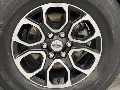 Used 2024 Ford Expedition Max XLT image 79