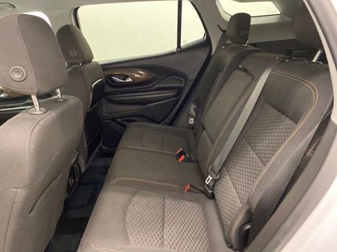 Used 2018 GMC Terrain SLE w/ Driver Convenience Package AWD/4WD image 30