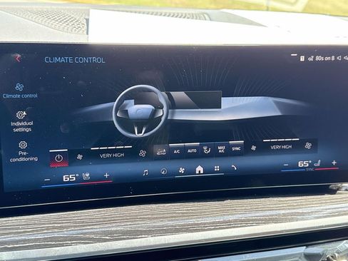 Used 2025 BMW X5 M60i w/ Climate Comfort Package AWD/4WD image 35