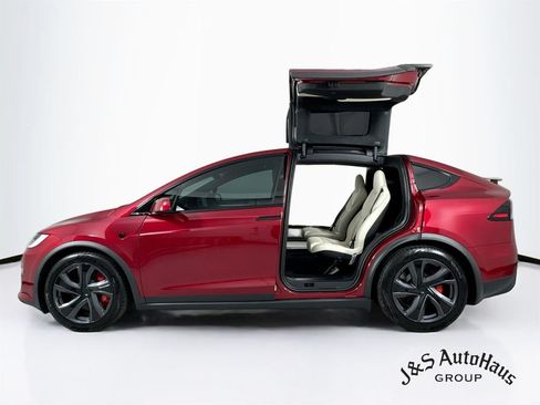 Used 2026 Tesla Model X Plaid AWD/4WD image 4