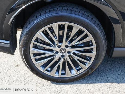 Certified 2025 Lexus RX 450h AWD w/ Luxury Package image 8