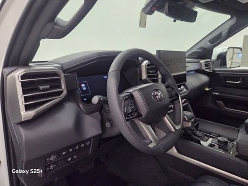 New 2026 Toyota Tundra Platinum image 62