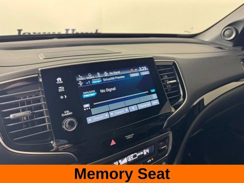 Used 2025 Honda Passport Black Edition image 18