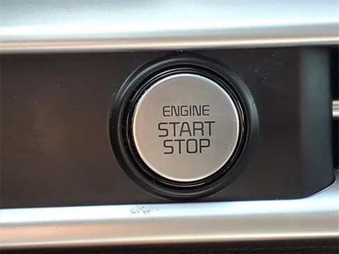 Used 2022 Kia K5 LXS image 30