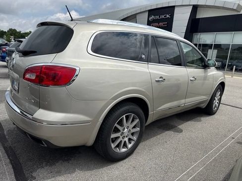 Used 2017 Buick Enclave Leather w/ Trailering Package FWD image 3