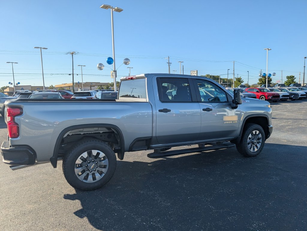 New 2026 Chevrolet Silverado 2500 Custom AWD/4WD image 8