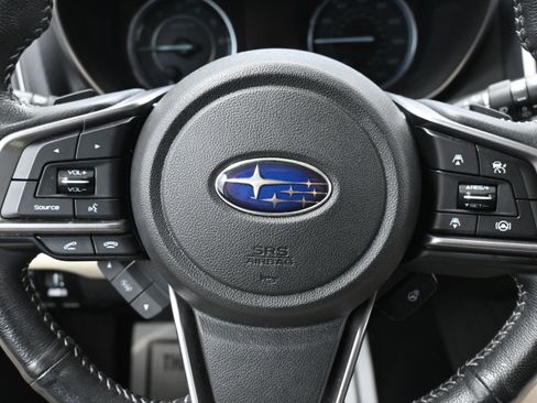 Used 2022 Subaru Ascent Limited w/ Technology Package image 18