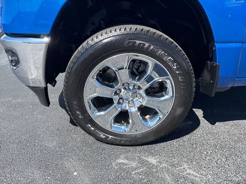Used 2022 RAM 1500 Big Horn AWD/4WD image 34