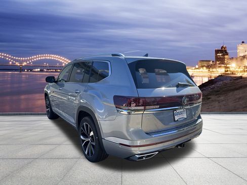 New 2026 Volkswagen Atlas SEL Premium R-Line AWD/4WD image 3