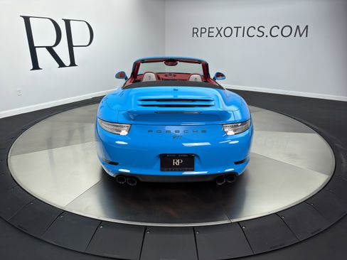 Used 2014 Porsche 911 Carrera S image 7