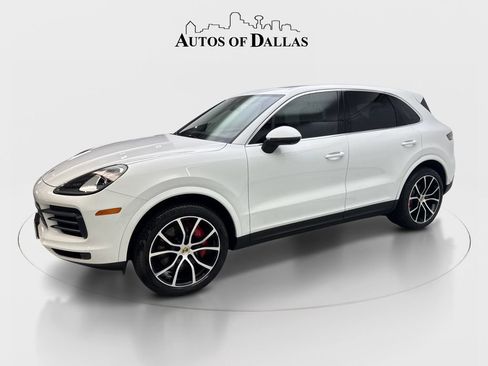 Used 2022 Porsche Cayenne w/ Premium Package AWD/4WD image 2