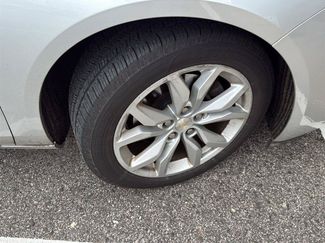 Used 2017 Chevrolet Impala LT w/ Convenience Package FWD video 2