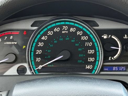 Used 2013 Toyota Venza LE FWD image 28